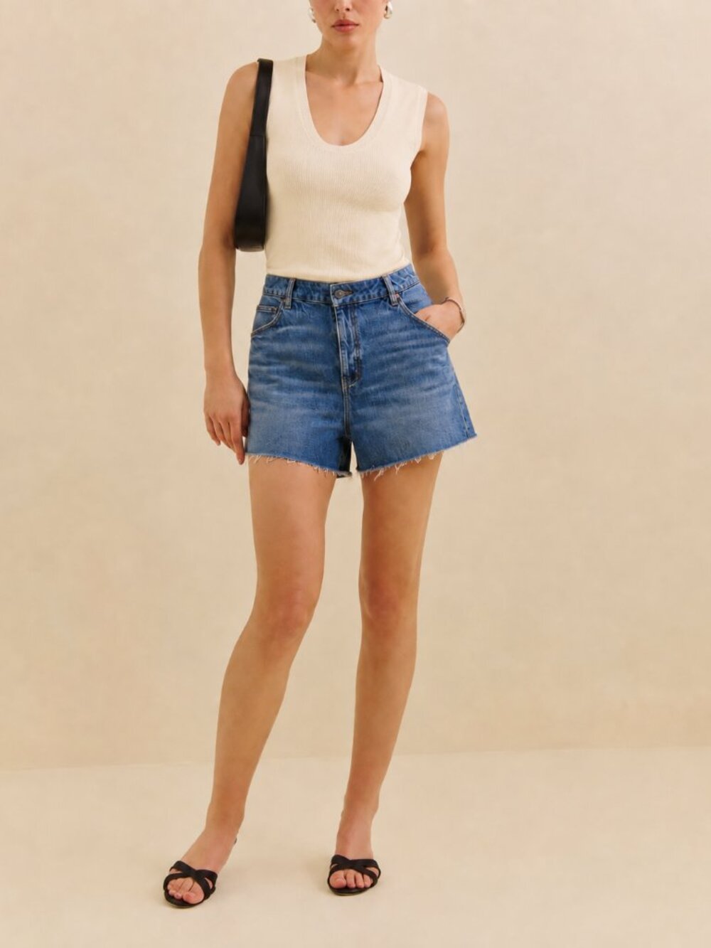 NWT American Eagle Mom Curvy Denim Cutoff Shorts Size 16 Retail $50
